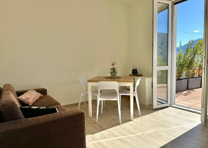 Casetta Rossa Lejlighed Mezzegra