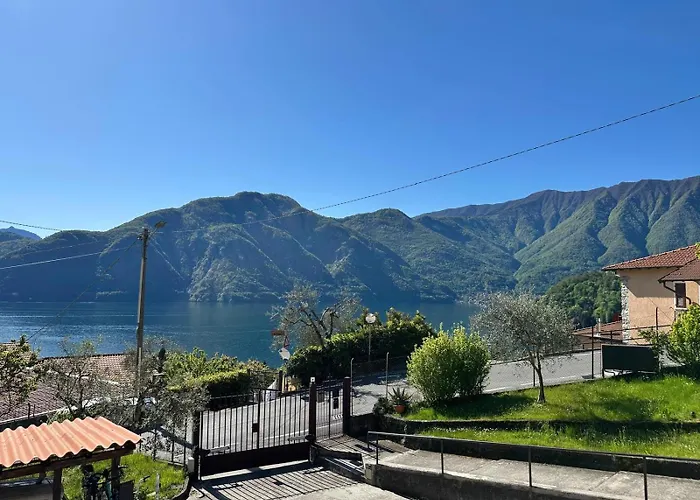 Casetta Rossa Daire Mezzegra